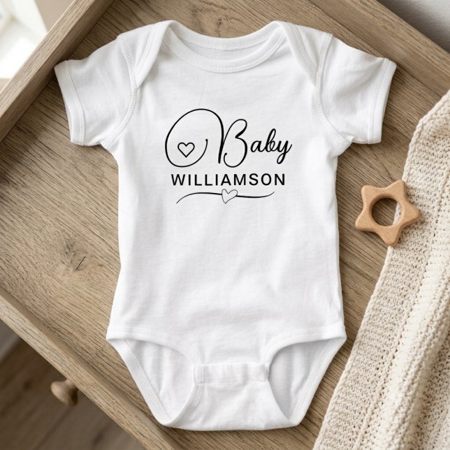 Graviditetspresent - Personligt Namn T Shirt (custom pregnancy announcement bodysuit, personalized baby name reveal outfit)