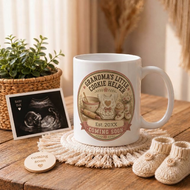 Graviditetspresent till mormor som bakar kaffemugg (Pregnancy Announcement Gift for Grandma Baking Coffee Mug)