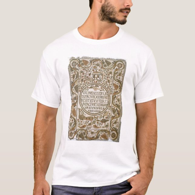 Gravsten med en epitaph t shirt (Framsida)