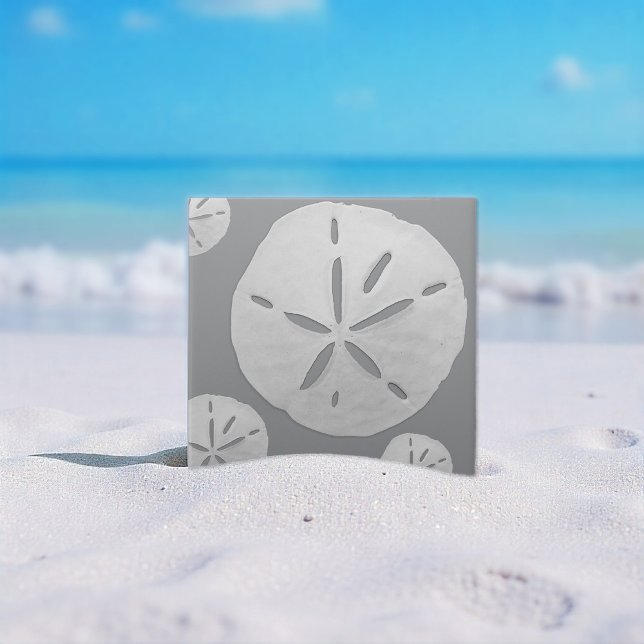 Gray & White Tropical Beach Sand Dollar Kakelplatta (Skapare uppladdad)