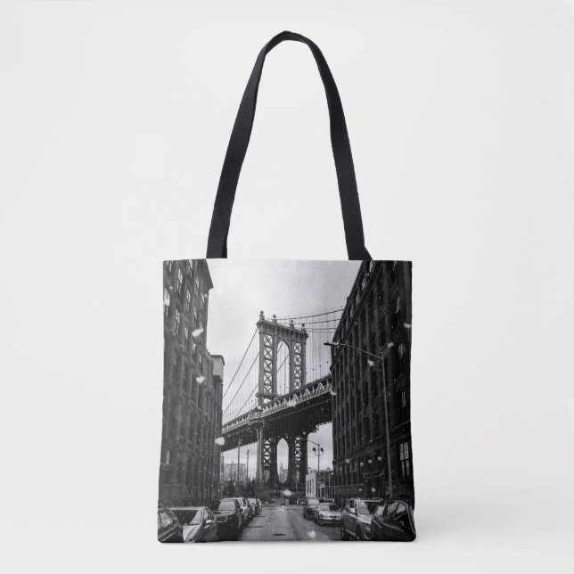 GRAYSCALE PHOTOGRAPHY OF BROOKLYN BRIDGE TYGKASSE (Framsida)