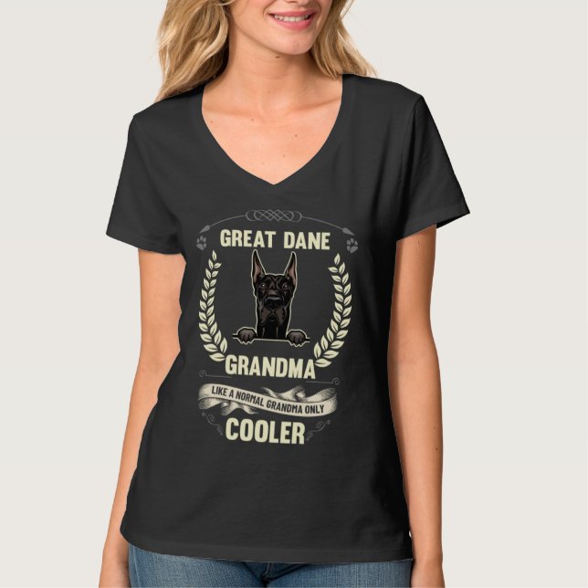 Great Dane Grandma Like A Normal Grandma Only Cool T Shirt (Framsida)