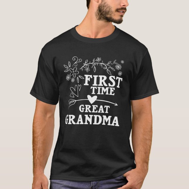 Great Grandmother Grandma Pregnancy Announcement   T Shirt (Framsida)