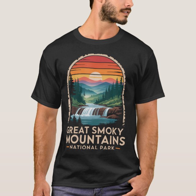 Great Smoky Mountains Retro Solnedgång Vattenfall T Shirt (Framsida)