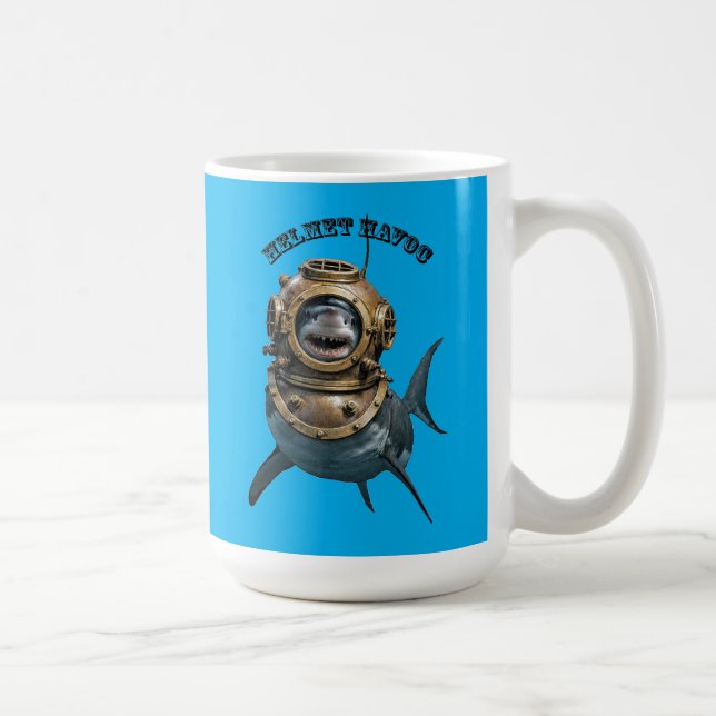 Great White Shark Inside of a Diving Helmet URM Kaffemugg (Höger)