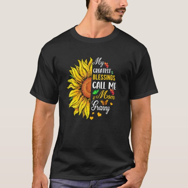 Greatest Blessings Call Me Mom And Granny Cute Sun T Shirt (Framsida)