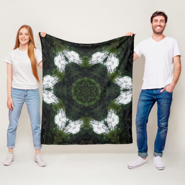 GREEN ABSTRACT DRAWING. SAMER BRASIL 1 FLEECEFILT (På plats)