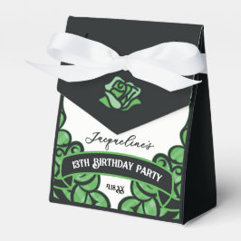 Green and Black Gated Rose Princess Birthday Favor Presentaskar
