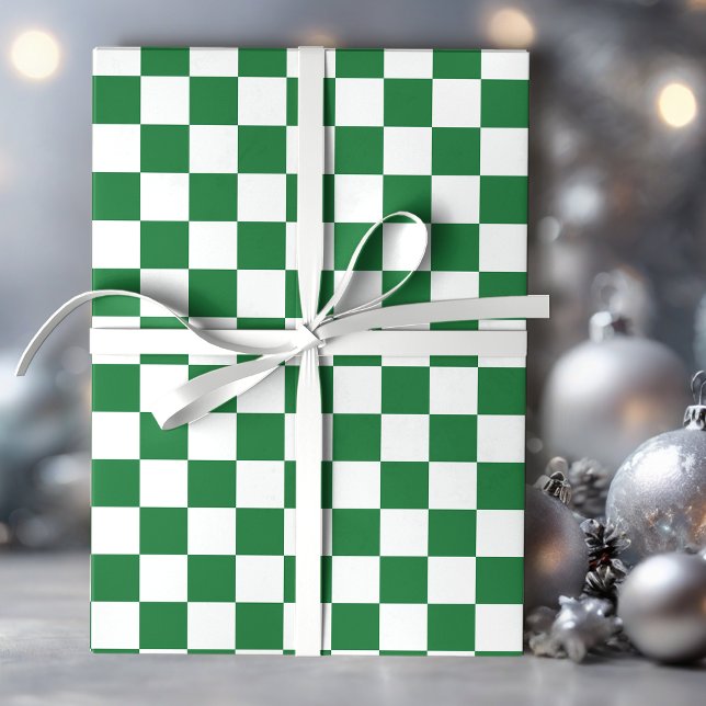 Green and White Holiday Check Presentpapper (Skapare uppladdad)