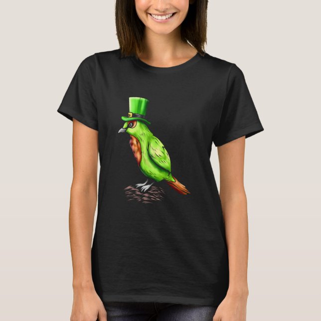 Green Bird With Leprechaun Hat On St Patricks Day T Shirt (Framsida)