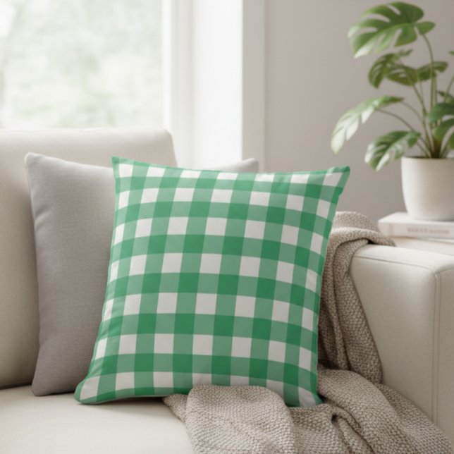 Green Checkered Decorative Pillow Kudde (Skapare uppladdad)