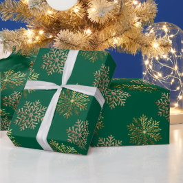 Green Elegant Gold Snowflakes Pattern New Year Presentpapper