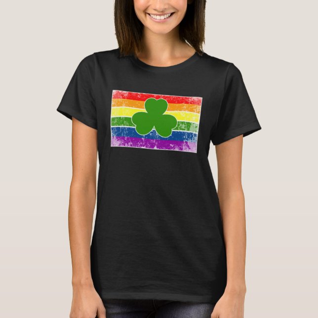 Green Four Leaf Clover Rainbow St Patrick's Day T Shirt (Framsida)
