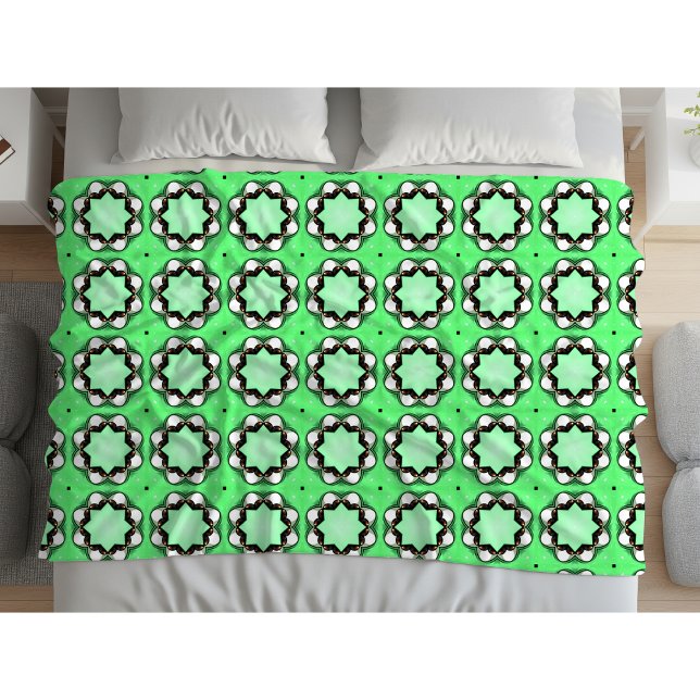 Green geometric mandala pattern  fleecefilt (Skapare uppladdad)
