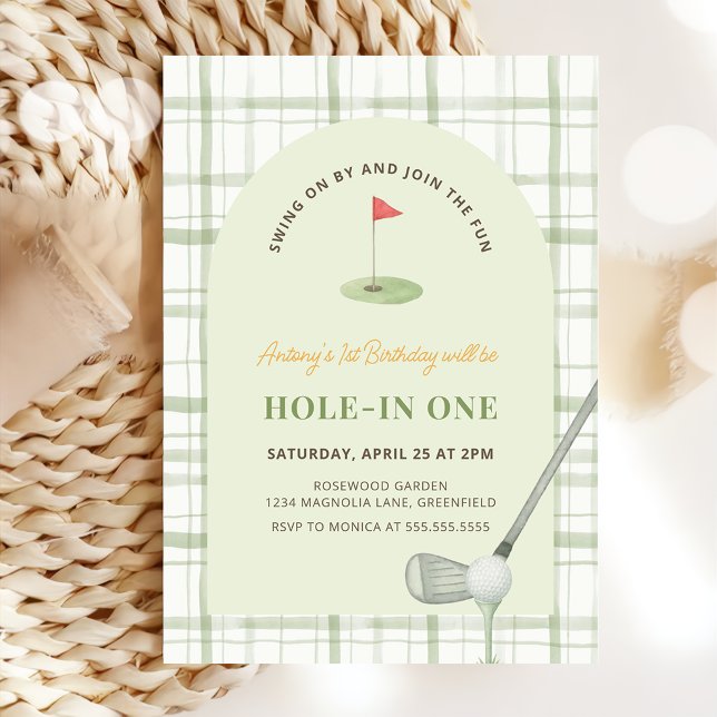 Green Gingham Hole in One Golf Birthday Invitation Inbjudningar (Skapare uppladdad)