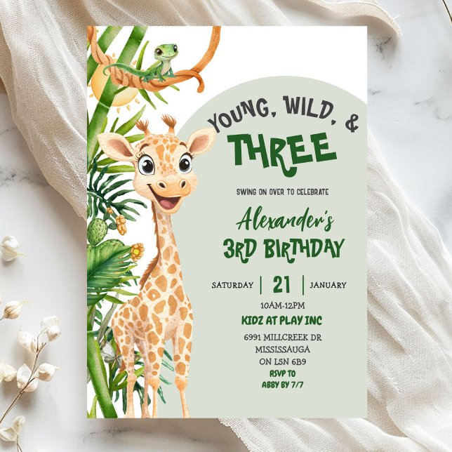 Green Giraffe Young Wild Three Third Birthday Inbjudningar (Skapare uppladdad)