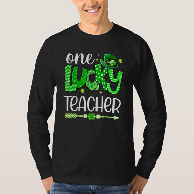 Green Leopard Shamrock One Lucky Teacher St Patric T Shirt (Framsida)