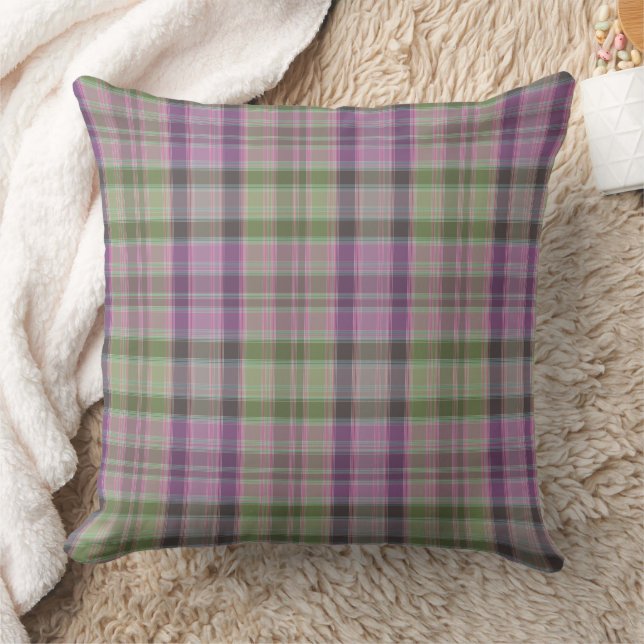 Green, lilac classic tartan.  kudde (Filt)