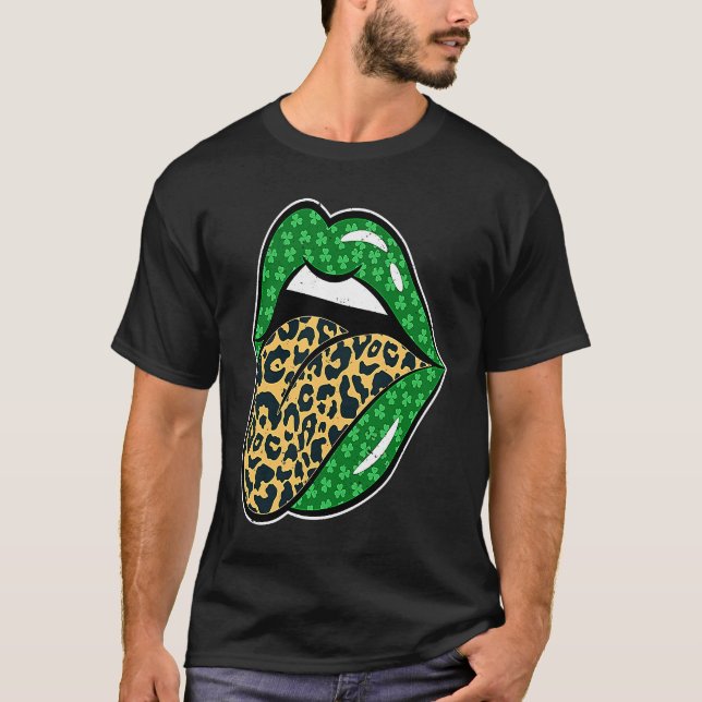 Green Lips Leopard Print Tongue Out St Patricks Da T Shirt (Framsida)