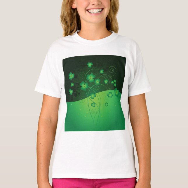 Green Shamrock Clover St Patrick’s Day Luck T Shirt (Framsida)