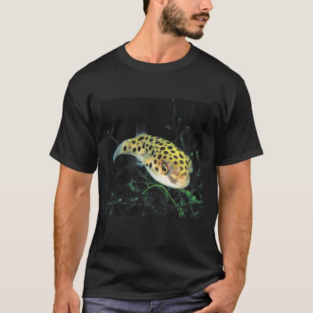 Green spotted puffer t-shirt (Framsida)