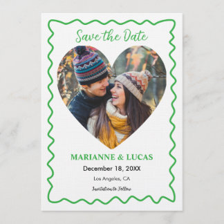 Green Wavy Frame Heart Photo Save the Date Card Inbjudningar