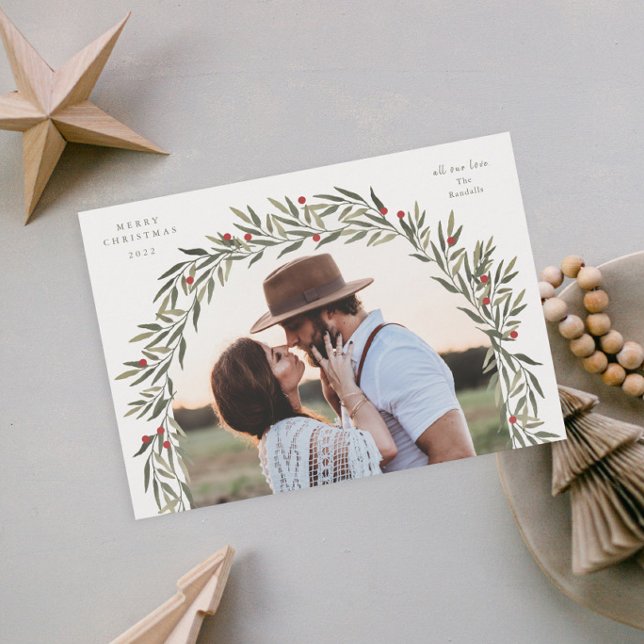 Greenery Arch Modern Script Photo Jul Julkort (Elegant greenery arch photo christmas holiday cards.)