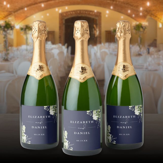 Greenery Blommigt Elegant Navy Blue Bröllop (Greenery Floral Elegant Navy Blue Wedding Sparkling Wine Label)