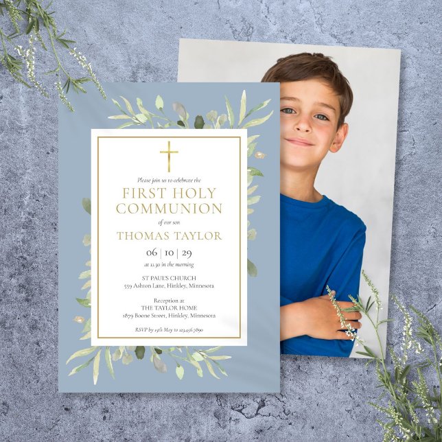 Greenery Dusty Blue First Heliga Communion Photo Inbjudningar (Greenery Dusty Blue First Holy Communion Photo Invitation)