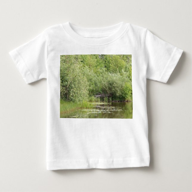 Greenhill Pond T Shirt (Framsida)