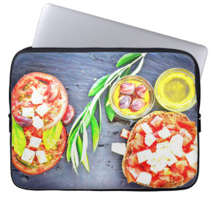 "Grekisk mat och Medelhavsdiet" Cute Photo. Köp nu Laptop Fodral