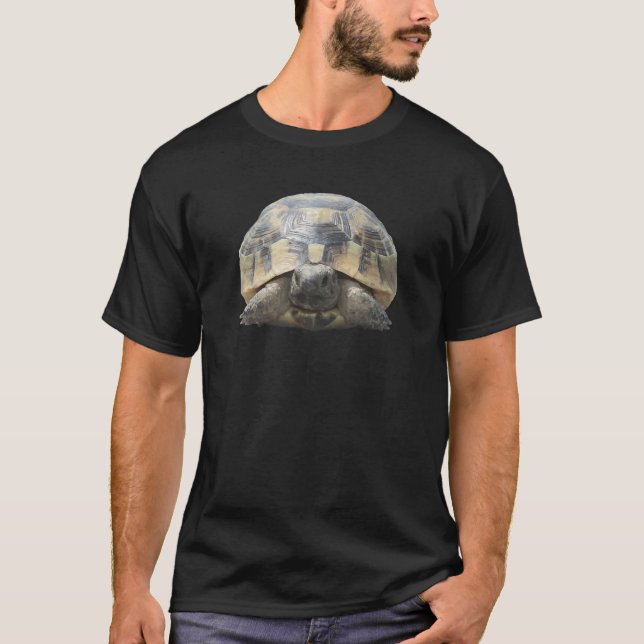 Grekiska Tortoise Testudo Tuckad i Snäcka utskuren T Shirt (Framsida)