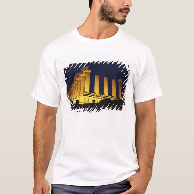 Grekiskt tempel på natten med gula och orangar tee (Framsida)