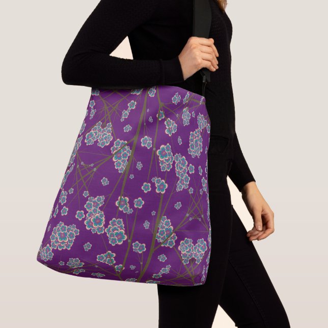 Grenar Amethyst Crossbody Bag (2 storlekar) Axelväska (Närbild)