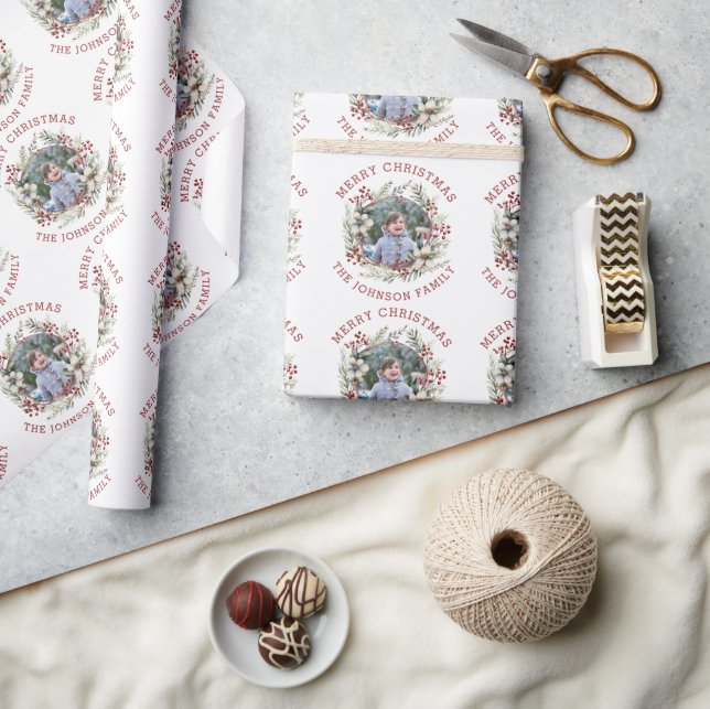 Grenar, vita blommor och bär, foto Jul Presentpapper (Hantverk)