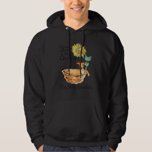 Greyhound Bathing i en tub av solblommor du är Hoodie