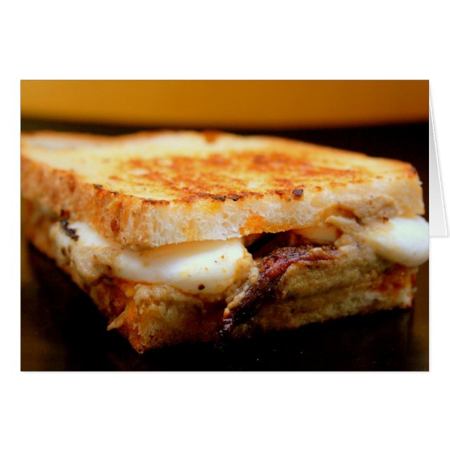 Grilled Mozzarella Sandwich med Smoky Eggplant OBS Kort (Framsidan Horizontal)