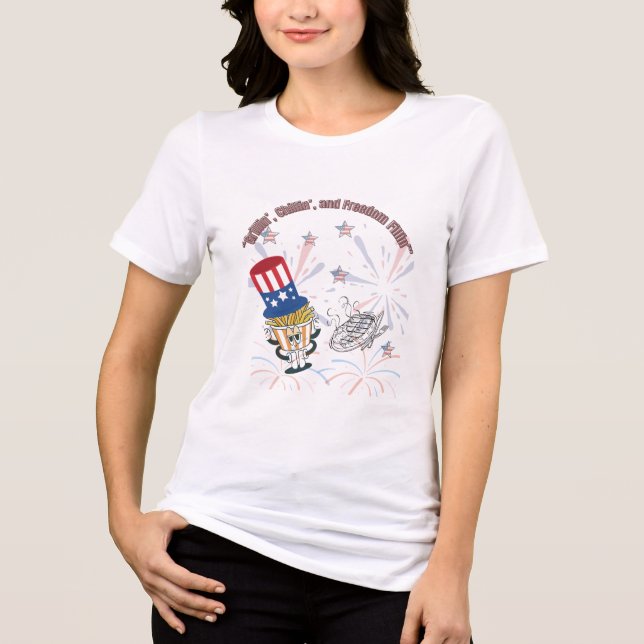 Grillin’, Chillin’ och Freedom Fillin’ - 4 juli T Shirt (Framsida)