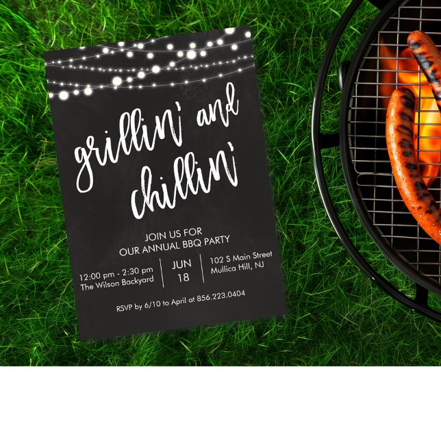 Grillning och Chillin Kritskrift BBQ Inbjudan (Skapare uppladdad)