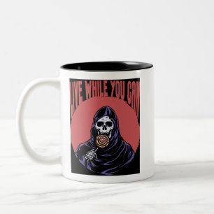 Grim Reaper Live medan du kan använda Joke Två-Tonad Mugg
