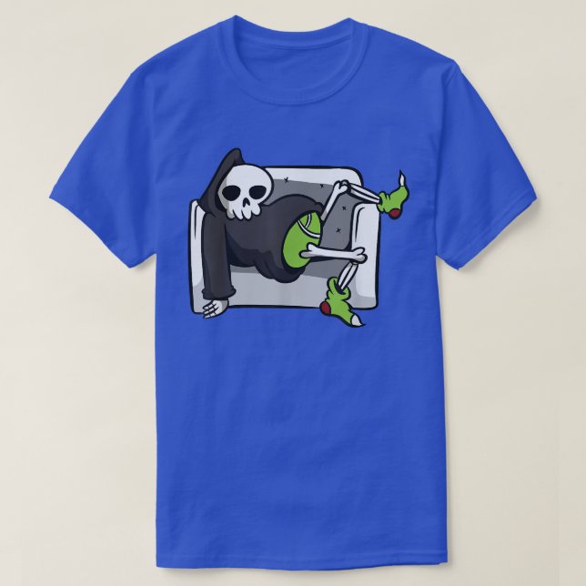 Grim Reaper on Couch Lazy Halloween Costume Funny  T Shirt (Design framsida)