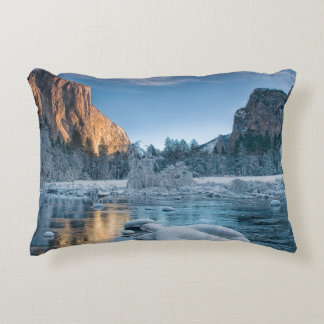 Grindar i Yosemite Prydnadskudde