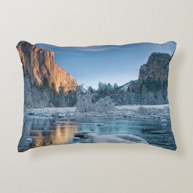 Grindar i Yosemite Prydnadskudde (Framsidan)