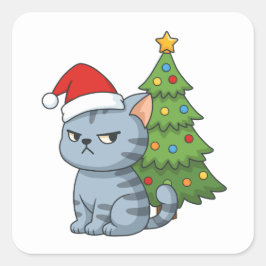 Grinig grå tabbykatt röd julhatt julgran fyrkantigt klistermärke