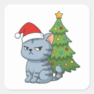 Grinig grå tabbykatt röd julhatt julgran fyrkantigt klistermärke