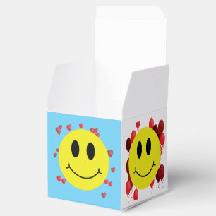Grinning Ansikte med Red Hearts Balloits Presentaskar