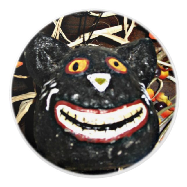 Grinning Black Cat Knopp (Framsidan)
