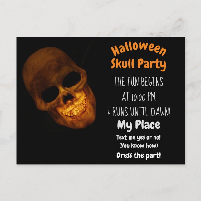 Grinning Guld Skull på svart inbjudan (Framsida)