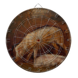 Grisar i en stabil (djurart) darttavla