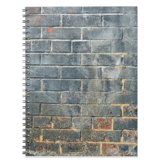 Gritty Urban Brick Wall Anteckningsbok